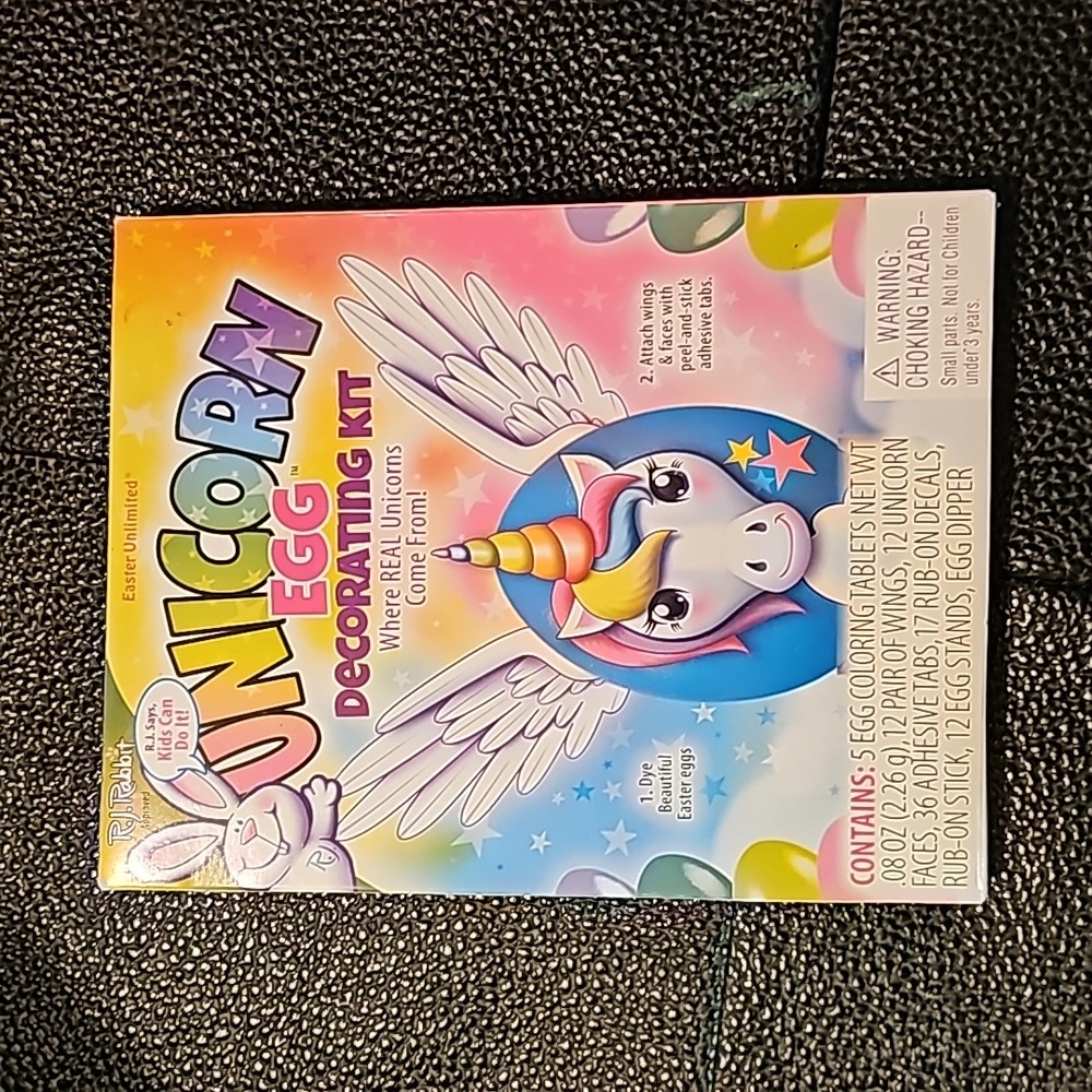 Easter Unlimited Unicorn Easter Egg Decorating Kit and Plastic Eggs